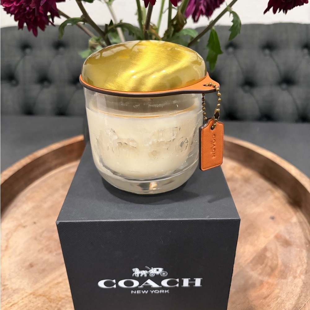 Coach Luxurious Gold and Cream Candle